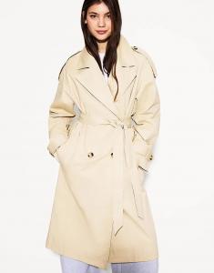 Пальто Bershka Trench цвета верблюжьей шерсти