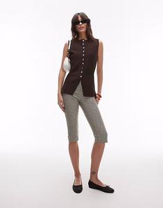 Удлиненный компактный трикотажный жилет Topshop коричневого цвета