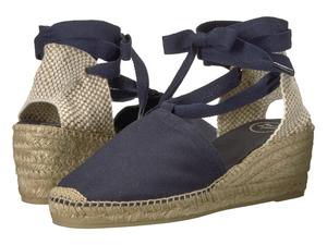 Туфли на каблуке Toni Pons Valencia