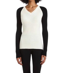 Свитер скаутского цвета с черным и слоновой костью Capsule 121