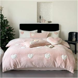 YUSIWOAL Комплект постельного белья Love Applique с вышивкой, бархатный флис, искусственный кроличий мех Pink