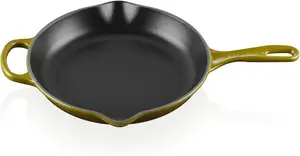 Сковорода круглая Le Creuset с эмалированным чугуном, 26 см, оливковый