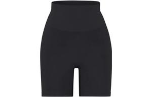 Женские трусы Skims