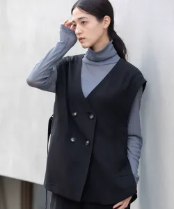 Жилет из лиоцелла, оксфордский, с поясом