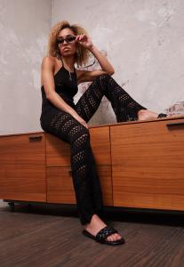 Брюки Urban Classics, черный