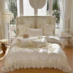 UJNHGQ Комплект постельного белья белый хлопковый с кружевной вышивкой цветов свадебный White