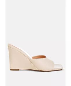 Сандалии Norta на танкетке из искусственной кожи London Rag