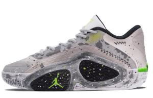 Баскетбольные кроссовки Tatum 2 мужские с низким верхом, белые Jordan