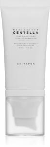 Мадагаскарская центелла, тонизирующий, солнцезащитный, тонизирующий, защитный флюид для лица с тонирующим, осветляющим эффектом Skin1004, spf 50+ 50 мл