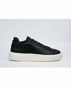 Кроссовки с двойной кожаной отделкой и узлом