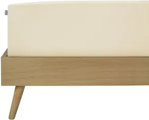 Простыня Schiesser "Elli, 97 % хлопка и 3 % эластана", для высоких матрасов и кроватей с пружинными матрасами, MADE IN GREEN от OEKO-TEX 180х200 см, 1 шт., цвет Creme