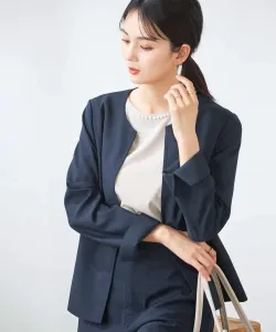 Можно стирать/Легкий уход/Защита от УФ-излучения/Приятная на ощупь/Быстросохнущая летняя эластичная куртка с вырезом-капелькой Avv, цвет Navy