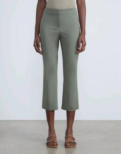 Брюки-клеш Manhattan Skinny Flare в цвете Deep Basil Lafayette 148