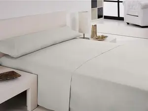 Комплект постельного белья IRIS White King Size от Hosteline