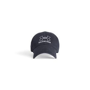 Кепка Under Armour Balenciaga