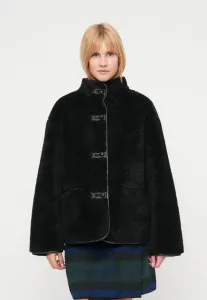 Зимняя куртка на пуговицах Gap, True Black