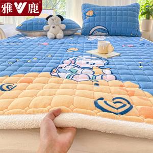 Yalu Наматрасник велюровый 180х200 см, 3 предмета (матрас + 2 наволочки), цвет Space Bear, трехслойный, с низким ворсоотделением