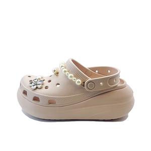 Crocs Сабо Galaxy Bead Chain унисекс розового цвета