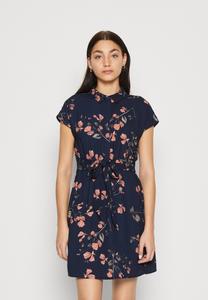 Платье-рубашка Vero Moda