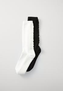 Носки Calvin Klein Underwear WOMEN SOCK LOGO ECOM 2 PACK, Off White/Black/Off-White