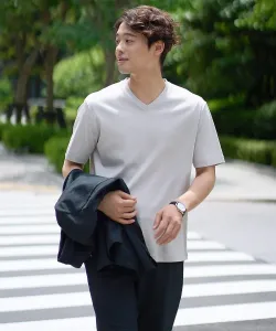 Шелковисто-гладкий топ с V-образным вырезом Avv, цвет Light Gray