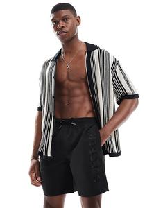 Вышитые 17-дюймовые плавки Superdry Premium черного цвета