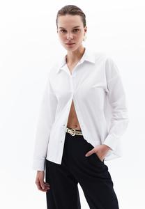 Блузка на пуговицах OXXO, белый