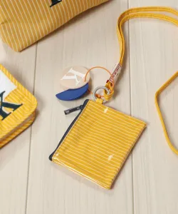 Сумочка с подвеской в виде инициала Studio Clip, цвет K02