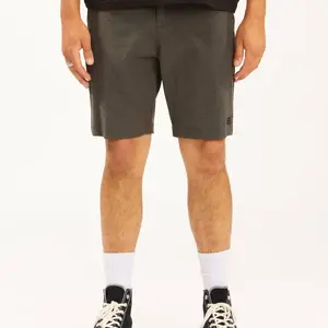 Бермуды мужские Crossfire Mid Billabong, темно-серый