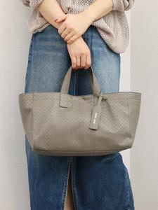 Сумка-шоппер Cachecache / с сетчатым тиснением, горизонтальная