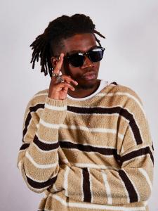 Закругленные солнцезащитные очки Wayfarer SVNX, черный