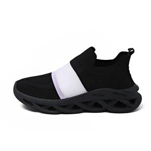 Низкие повседневные кроссовки для женщин Captain illy, черный