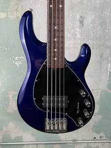 Ernie Ball Music Man StingRay Special 5 H с грифом из палисандра 2024 - настоящее время - бутаново-синий