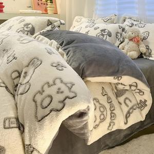 Disney Комплект постельного белья из 4 предметов (простыня на резинке 150 см, пододеяльник 200х230 см), вельвет, цвет Gray Trail