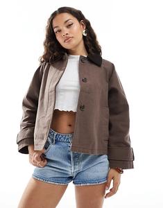 Куртка ASOS DESIGN Petite Barn с контрастным воротником цвета мокко Asos Petite