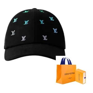 Ouis Vuitton 7974 V Blason Shading Denim Cap LOUIS VUITTON, черный