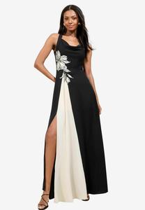 Платье макси REGULAR FIT - APPLIQUE FLOWER TRIM FIT AND FLARE Lipsy, черный