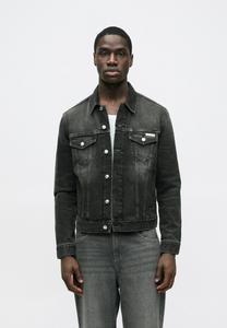 Куртка Calvin Klein Jeans CLASSIC TRUCKER, Black/Black Denim