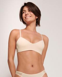 Формованный бюстгальтер из высоко поддерживающей ткани FlexiMesh без косточек Sloggi, песочный