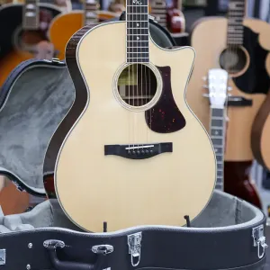EASTMAN AC422ce Гранд Аудиториум
