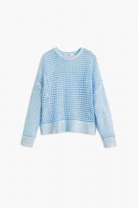 Легкий вязаный свитер с ажурным узором и металлическим блеском, синего цвета.