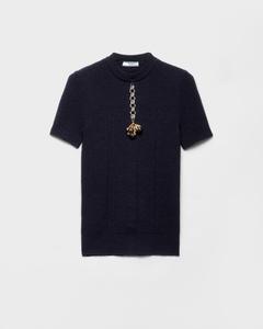 Шерстяной свитер с короткими рукавами и кулоном Prada, темно-синий