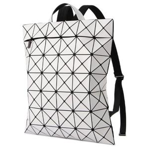 ISSEY MIYAKE Серый рюкзак унисекс из ПВХ