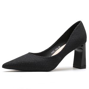 GOSO Женские туфли на платформе с массивным каблуком экрю и черные, цвет Black