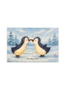 Mr. & Mrs. Panda Дизайн «Любовь к пингвинам-головоломкам» без надписей белым цветом