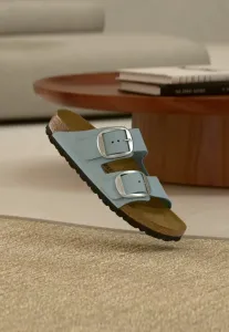 Узкие сандалии arizona с большой пряжкой Birkenstock, Baby Blue