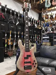 Spector USA Custom Shop NS-5 в цвете Pink Reverse Burst (2025)