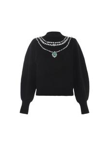 Женский свитер черного цвета faina