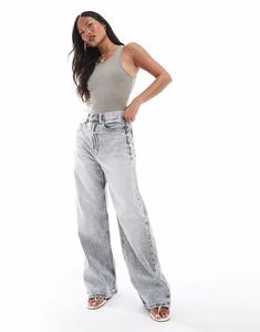 Мешковатые джинсы Stradivarius Petite D88 серого цвета