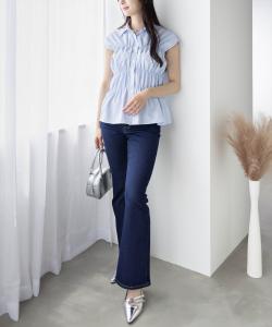 Блузка с французскими рукавами и сборками